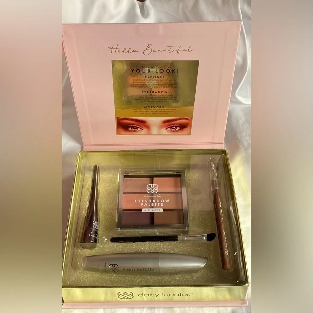 Beauty Box Glam Makeup Essentials Gift Set